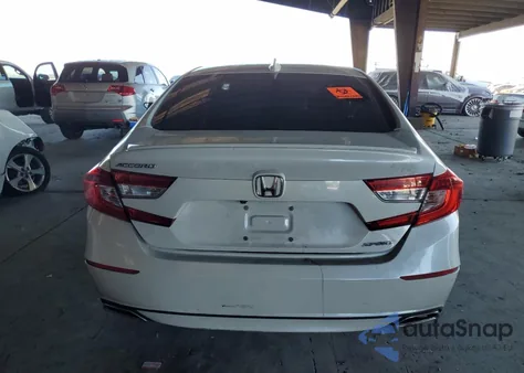 2018 Honda Accord Sport z USA, uszkodzony, nr VIN 1HGCV1F34JA165245